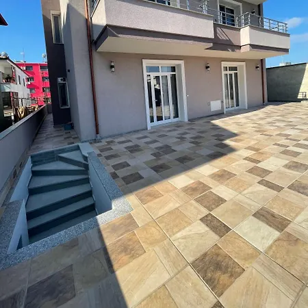 In Durrës
